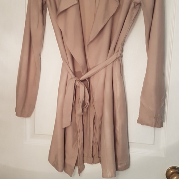 Forever 21 beige jacket - Picture 4 of 11